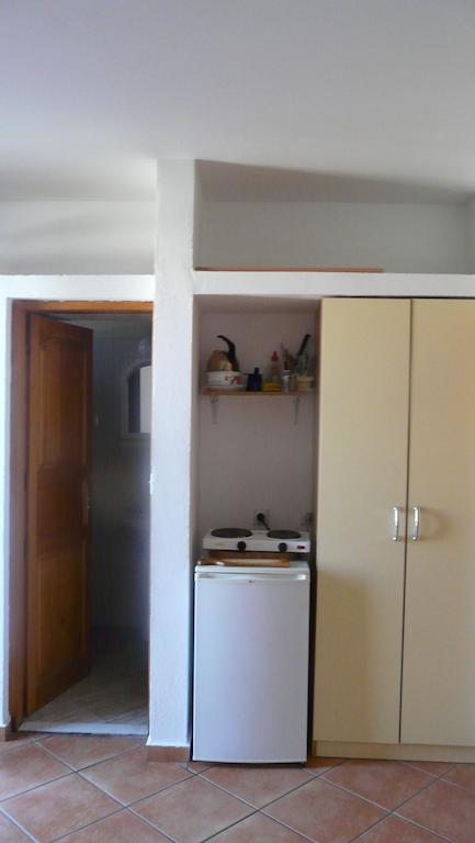 Guest House Zivkovic Sveti Stefan Bilik gambar