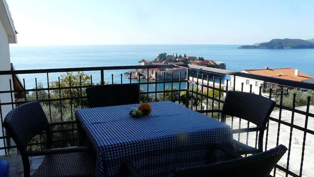Guest House Zivkovic Sveti Stefan Bilik gambar